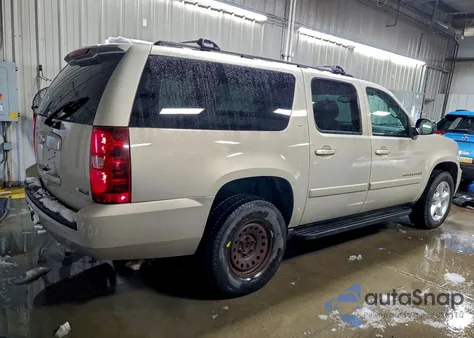 2008 Chevrolet Suburban C1500 Ls z USA, uszkodzony, nr VIN 3GNFC16058G203785